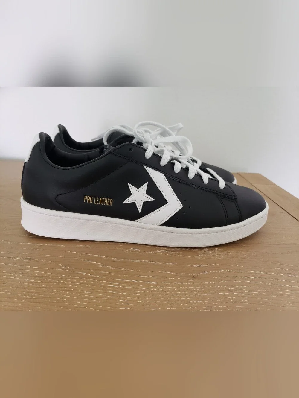 Men's Converse Pro Leather Low Top Sneakers - Black & White - Picture 5 of 7